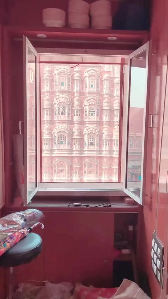 Post 10 by Nouaama Laaroussine on TikTok (video)