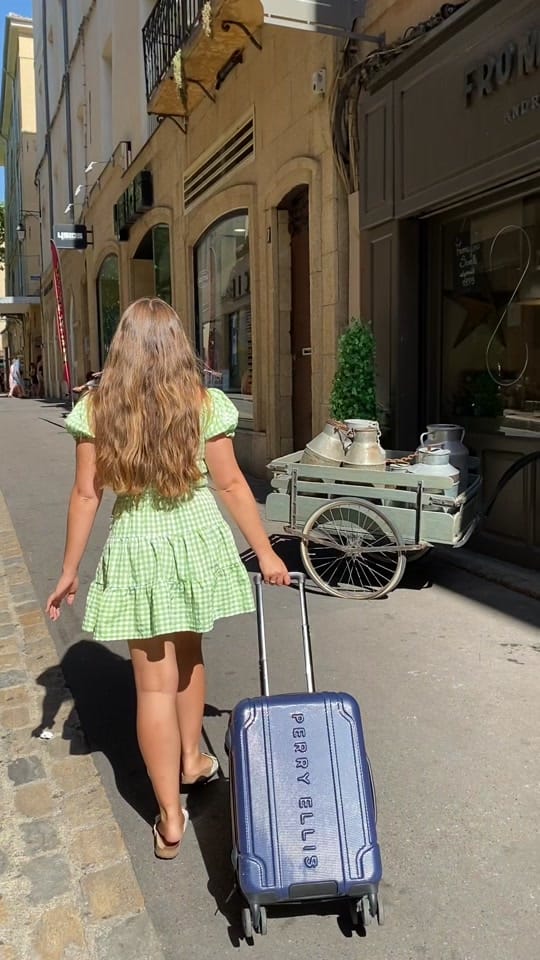 Post 3 by Mia in France on TikTok (video)