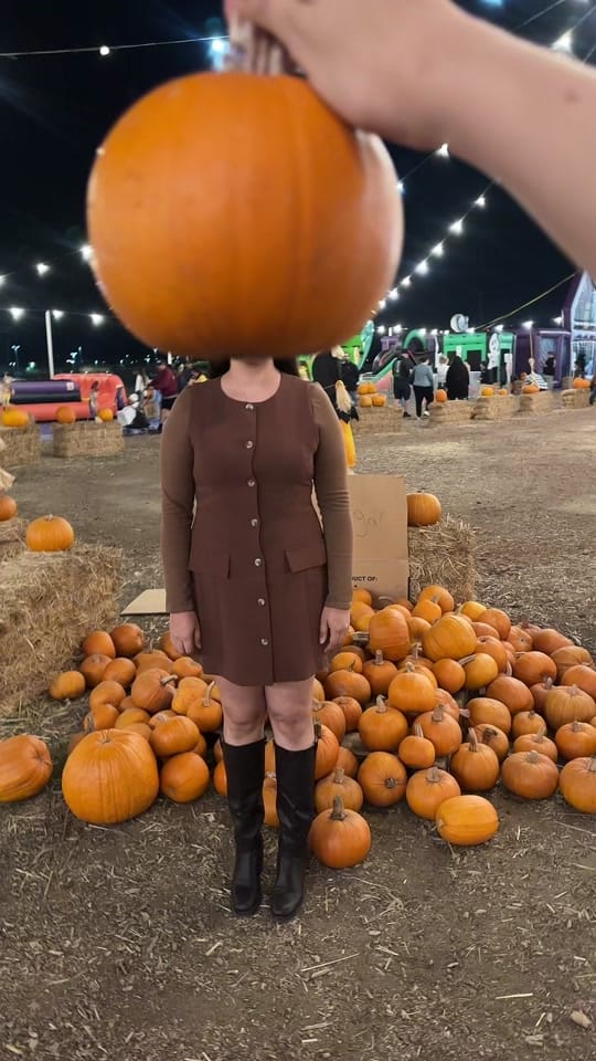 Post 4 by Miss Nava on TikTok (video)