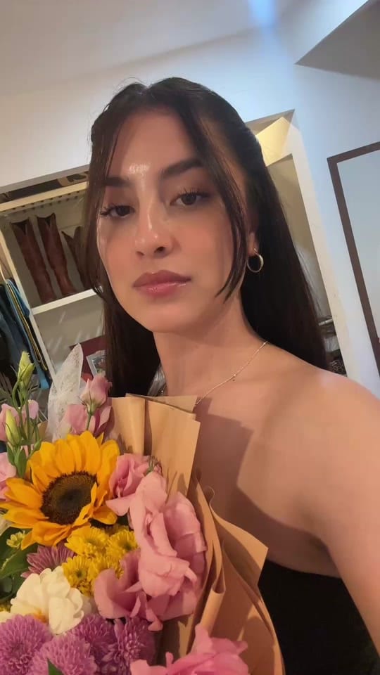 Post 3 by Miss Nava on TikTok (video)