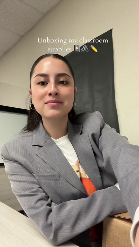 Post 10 by Miss Nava on TikTok (video)