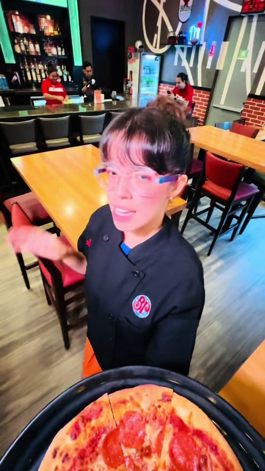 Post 4 by Dani on TikTok (video)