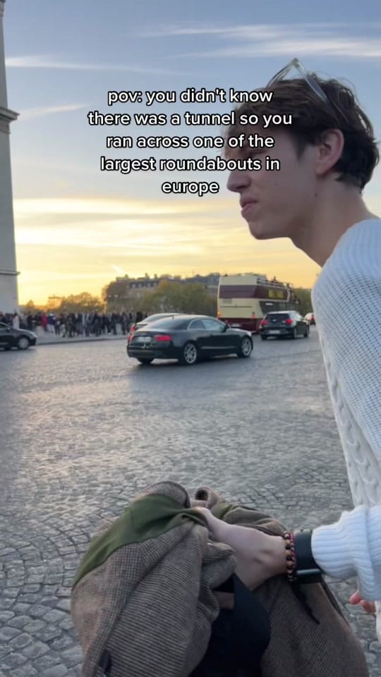 Post 10 by LEÓN IGLESIAS on TikTok (video)