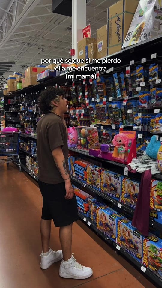 Post 2 by Tuchi on TikTok (video)
