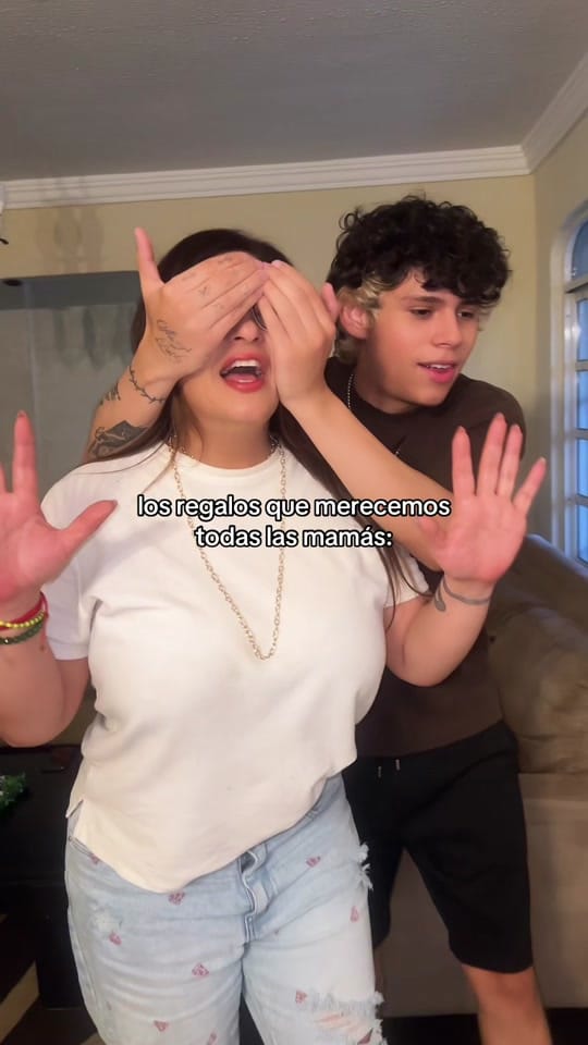 Post 4 by Tuchi on TikTok (video)