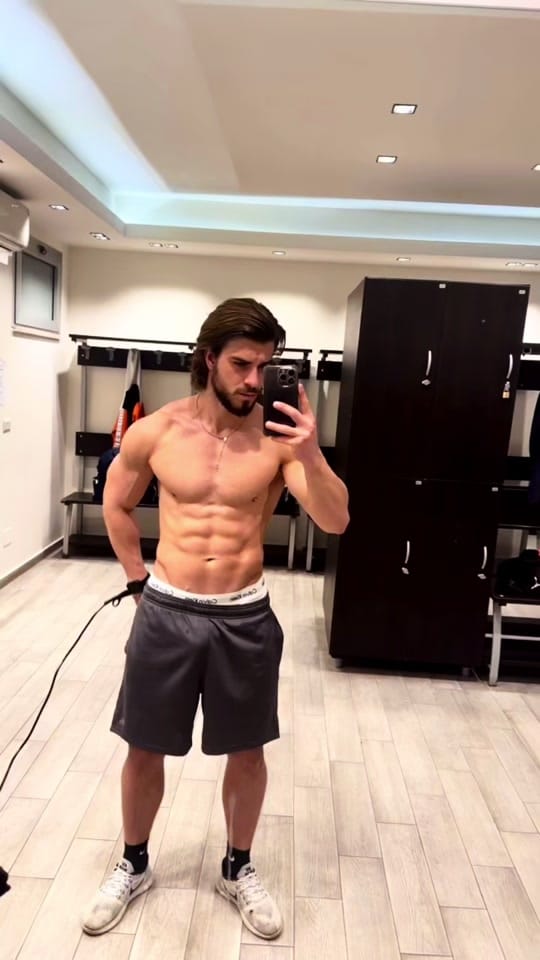 Post 7 by FrancescoPietroMotta on TikTok (video)