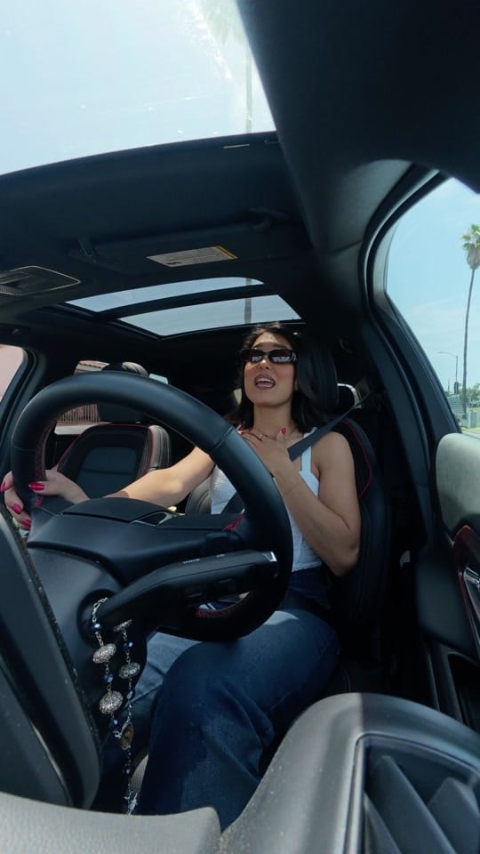 Post 3 by Sofia Gutierrez on TikTok (video)