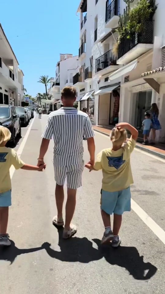 Post 4 by jordy 🌍 on TikTok (video)