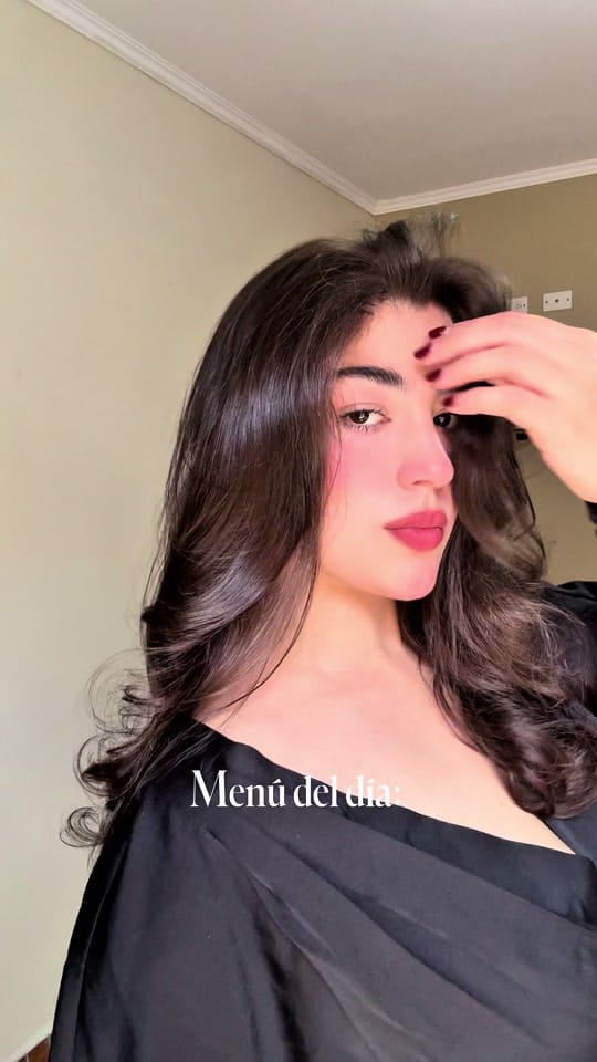 Post 3 by Gabriela Valentina on TikTok (video)