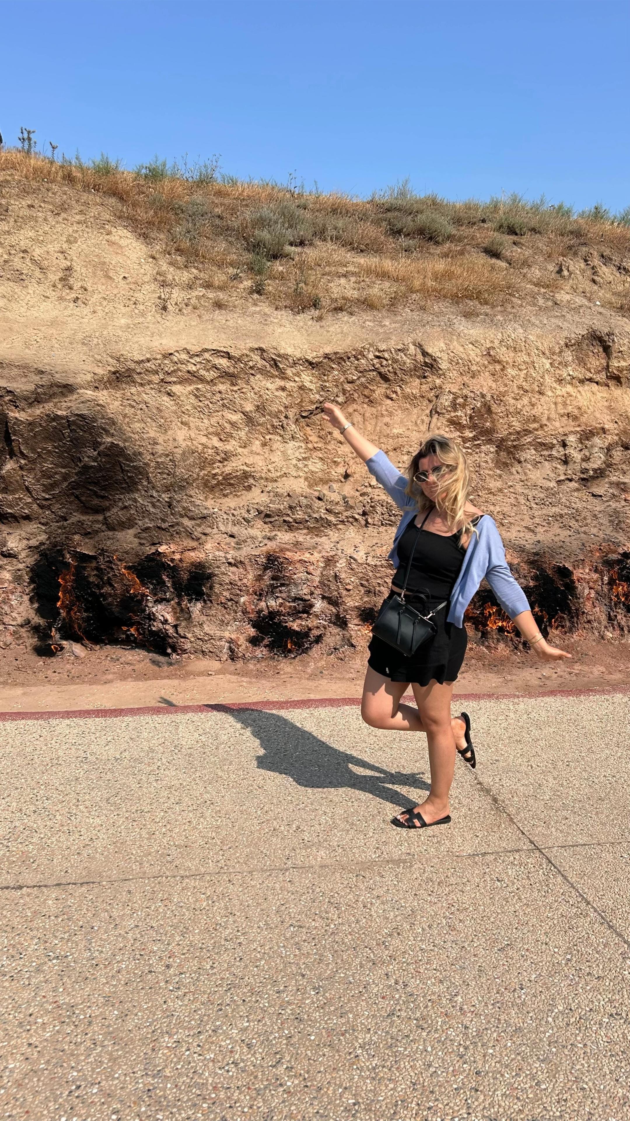 Post 2 by simplynis7 on TikTok (video)