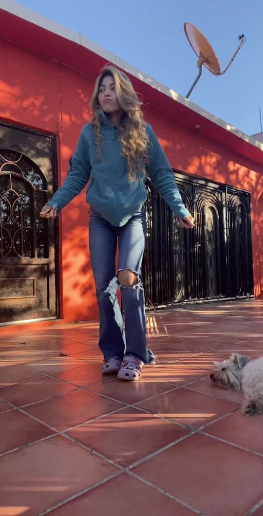 Post 10 by alondra lizet ❤︎︎ on TikTok (video)