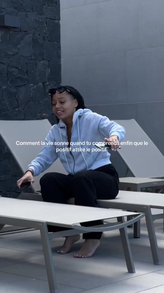 Post 10 by CHLOÉ SAIL on TikTok (video)