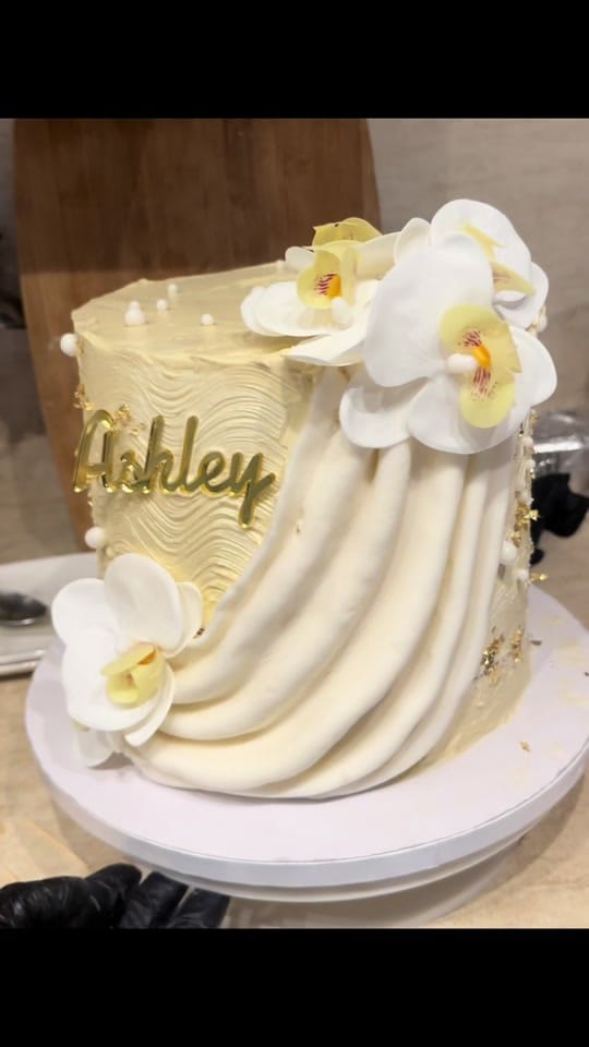 Post 4 by Bake n’ Cook on TikTok (video)