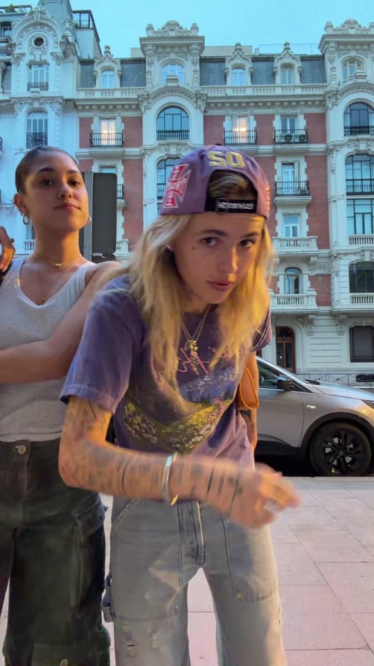 Post 10 by gigi :) on TikTok (video)