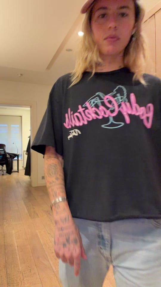 Post 6 by gigi :) on TikTok (video)