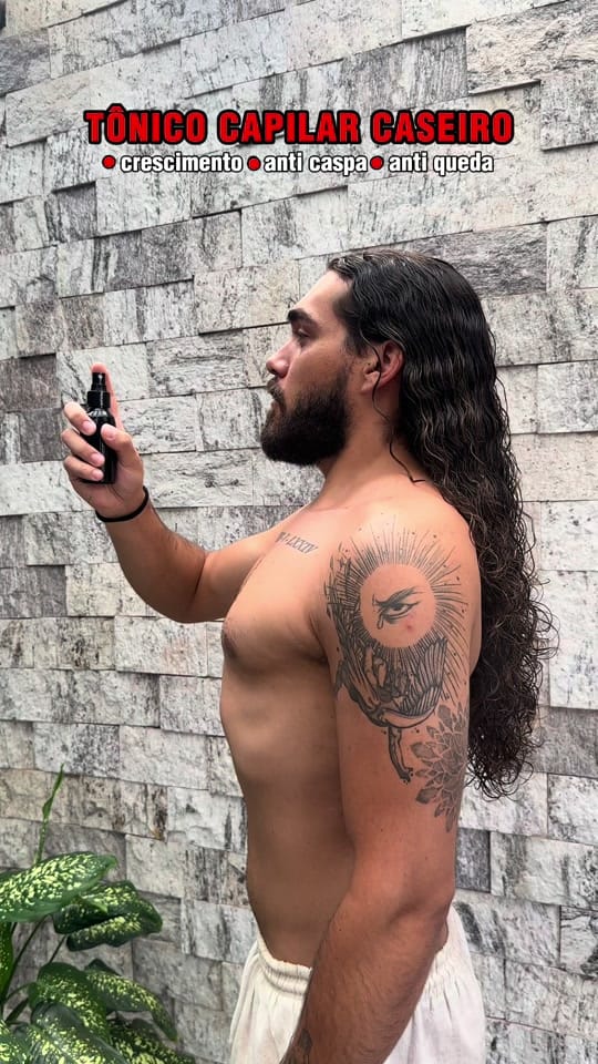 Post 4 by Lucas Martins 〰️ on TikTok (video)