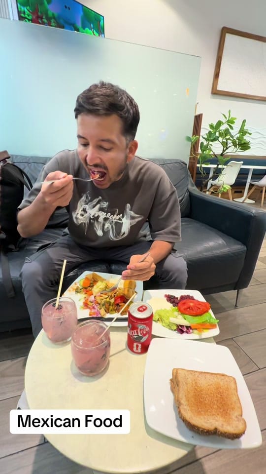 Post 10 by Naqqash Khan on TikTok (video)