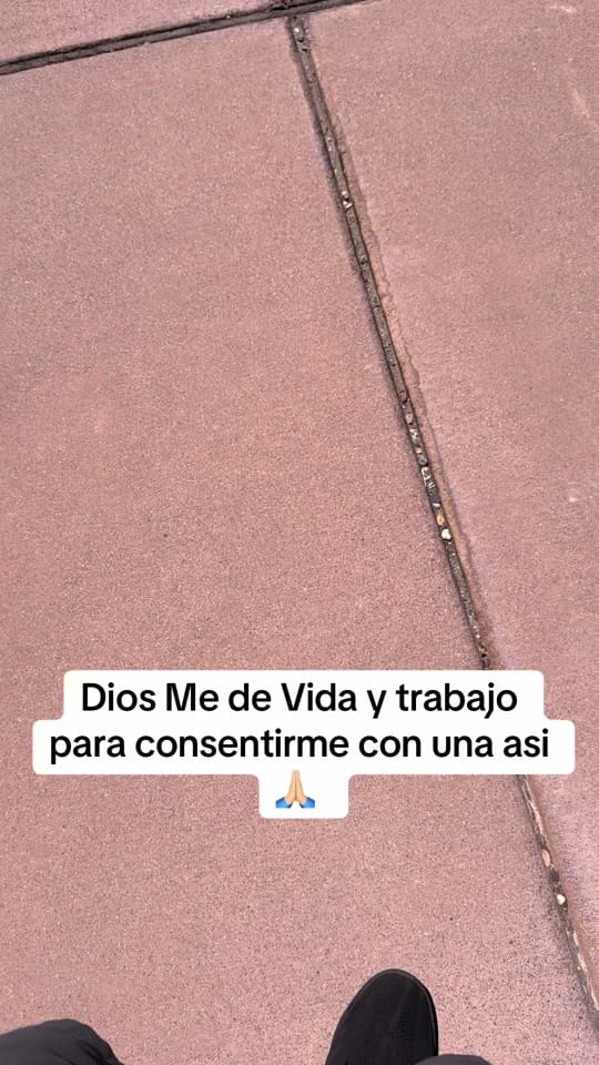 Post 8 by Jonathan Aguirre on TikTok (video)