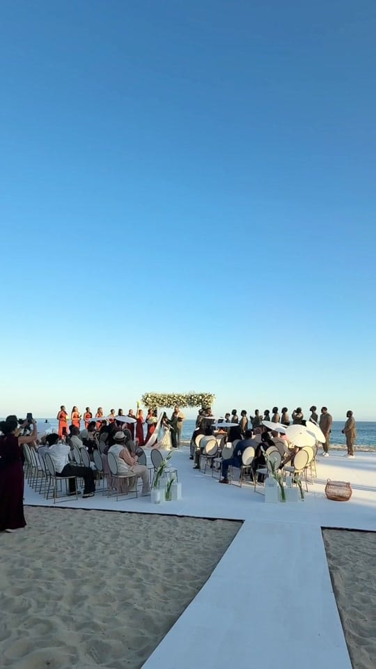 Post 4 by Cancun Wedding Photographer on TikTok (video)