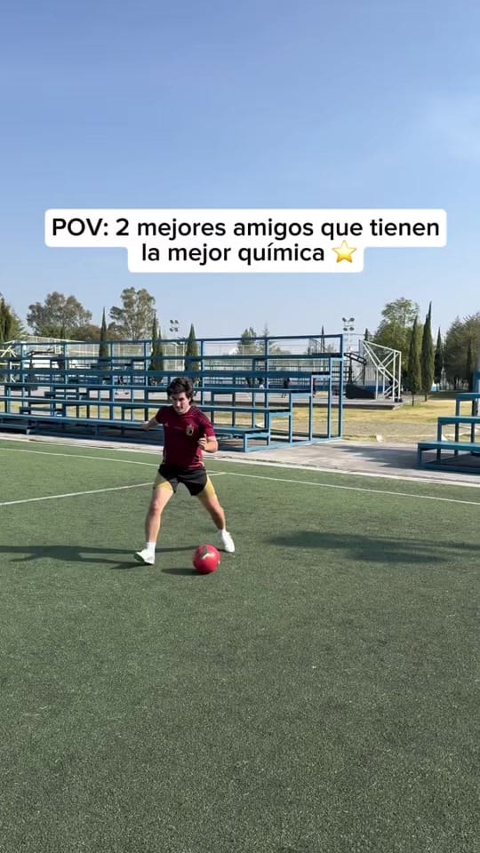 Post 10 by Ramon Colmenares on TikTok (video)