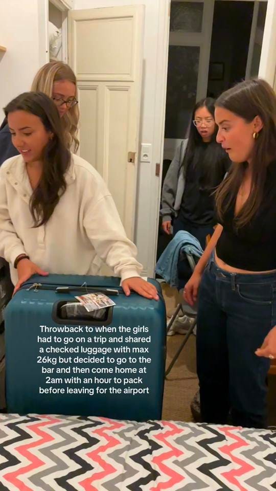 Post 2 by JO ⭐️ on TikTok (video)
