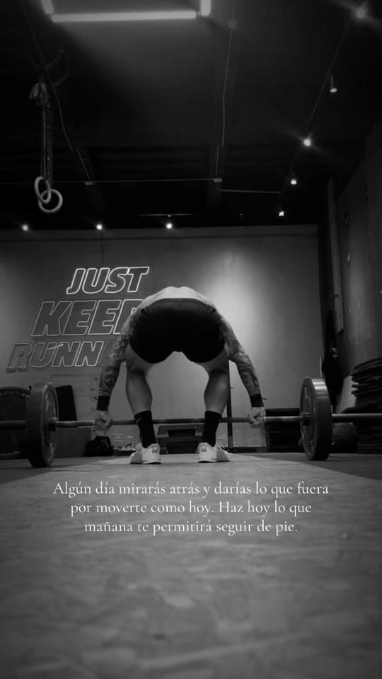 Post 4 by Adrian león on TikTok (video)