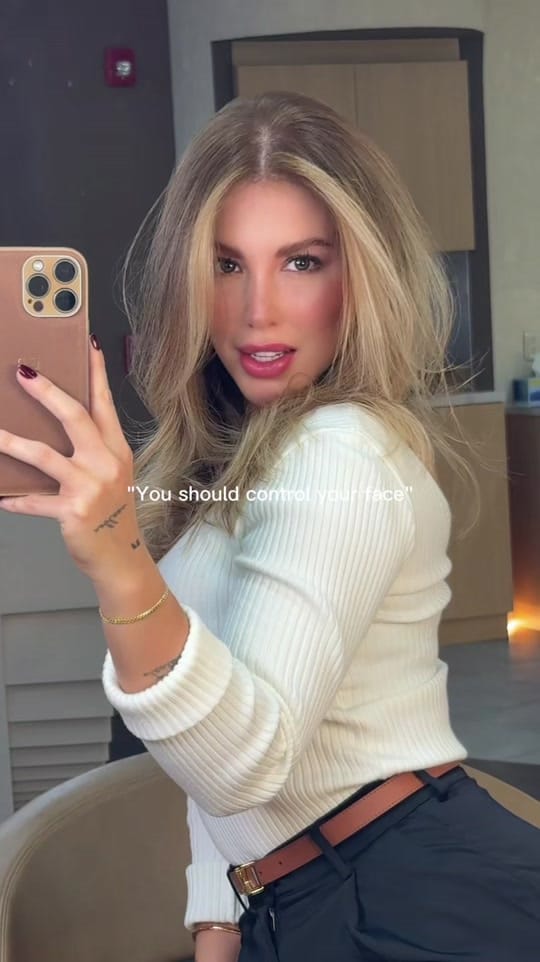 Post 2 by Marianab.rios98 on TikTok (video)
