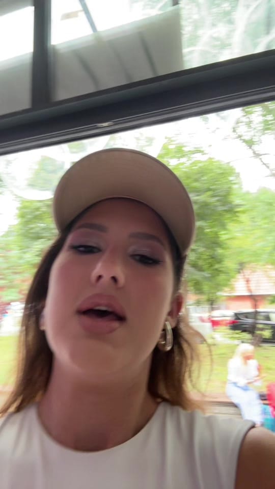 Post 1 by leayebote on TikTok (video)