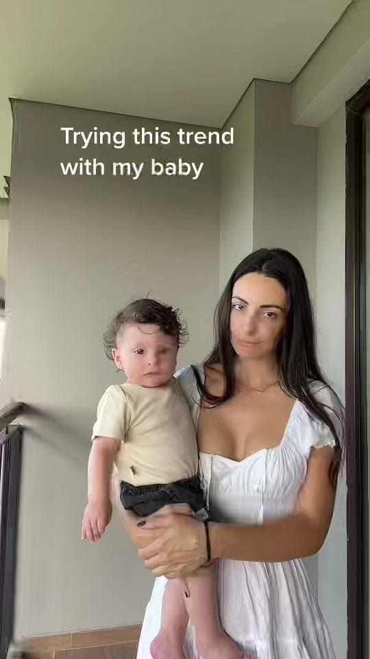 Post 10 by ioanna_neo on TikTok (video)