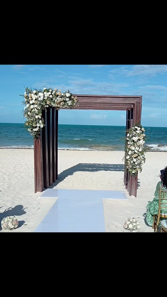 Post 1 by Cancun Wedding Planner on TikTok (video)