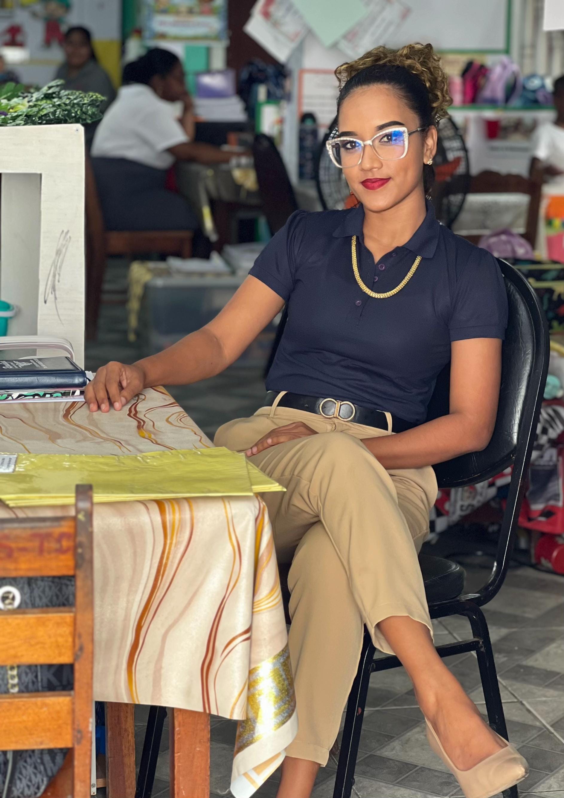 Post 10 by The Teacher Next Door 👩‍🏫 on TikTok (video)