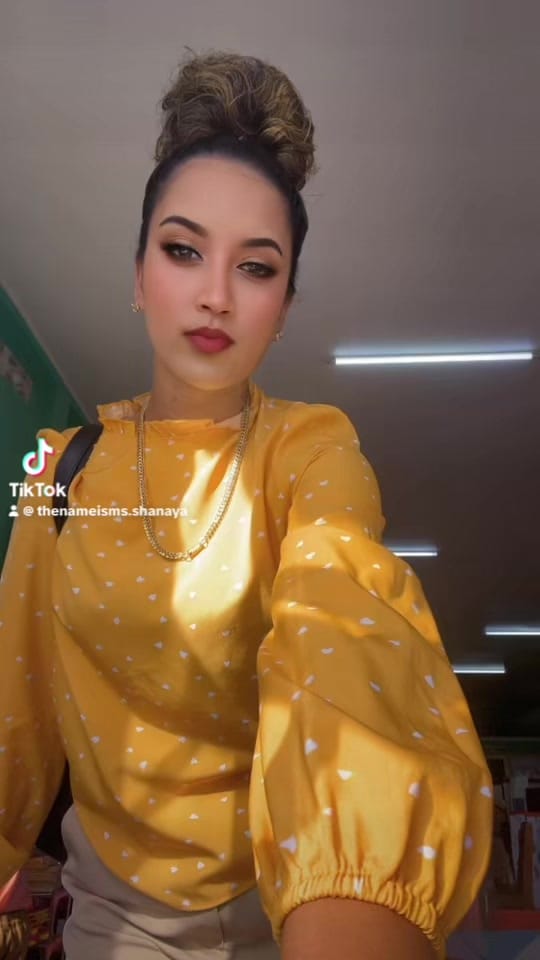 Post 2 by The Teacher Next Door 👩‍🏫 on TikTok (video)