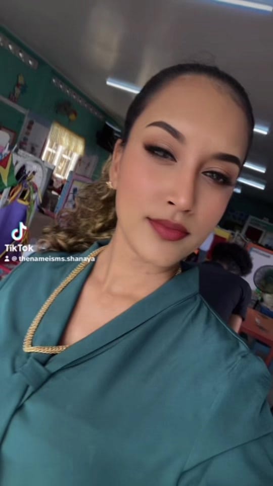 Post 9 by The Teacher Next Door 👩‍🏫 on TikTok (video)