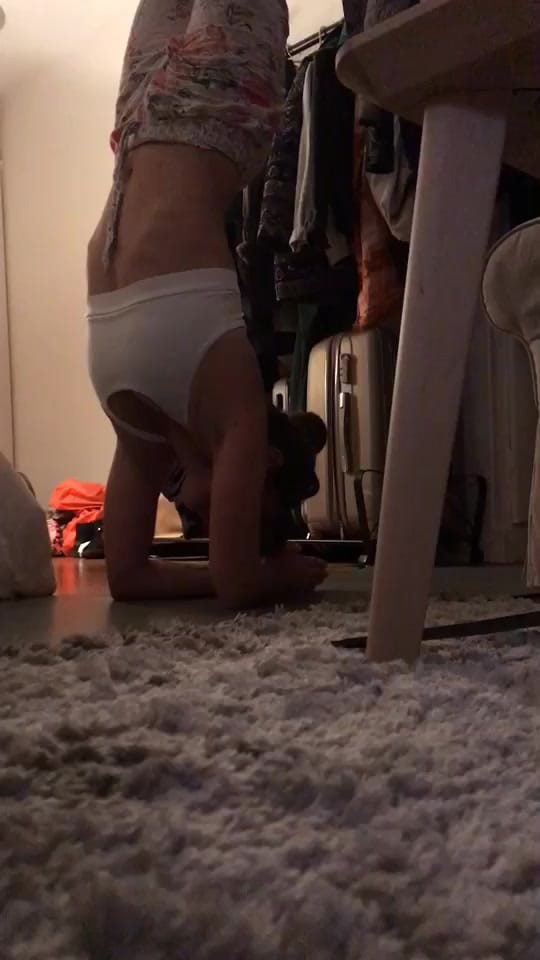 Post 9 by Anna on TikTok (video)
