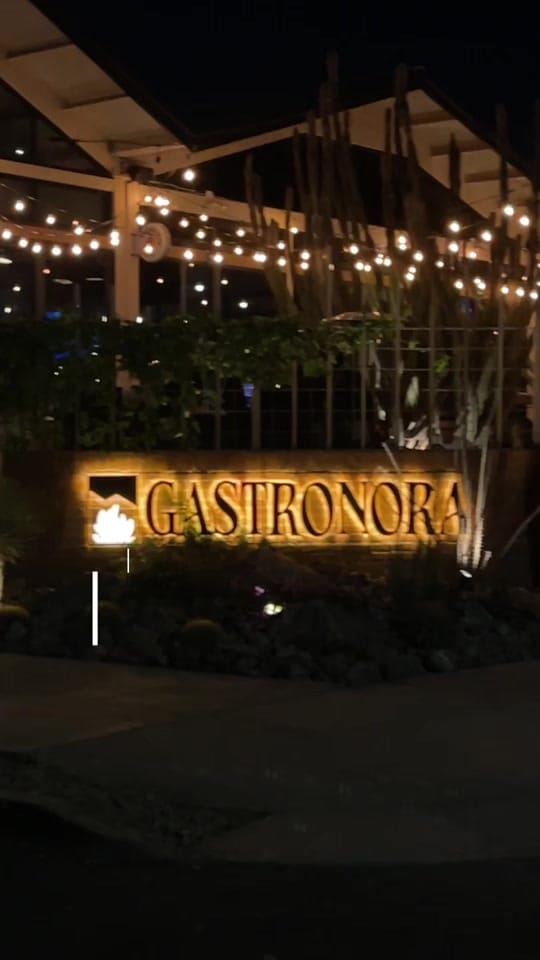 Post 4 by Mara Luna Gil on TikTok (video)