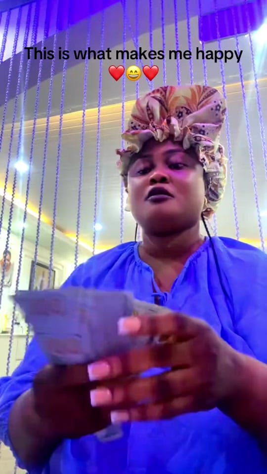 Post 7 by Hawanatu Konneh D Influencer on TikTok (video)