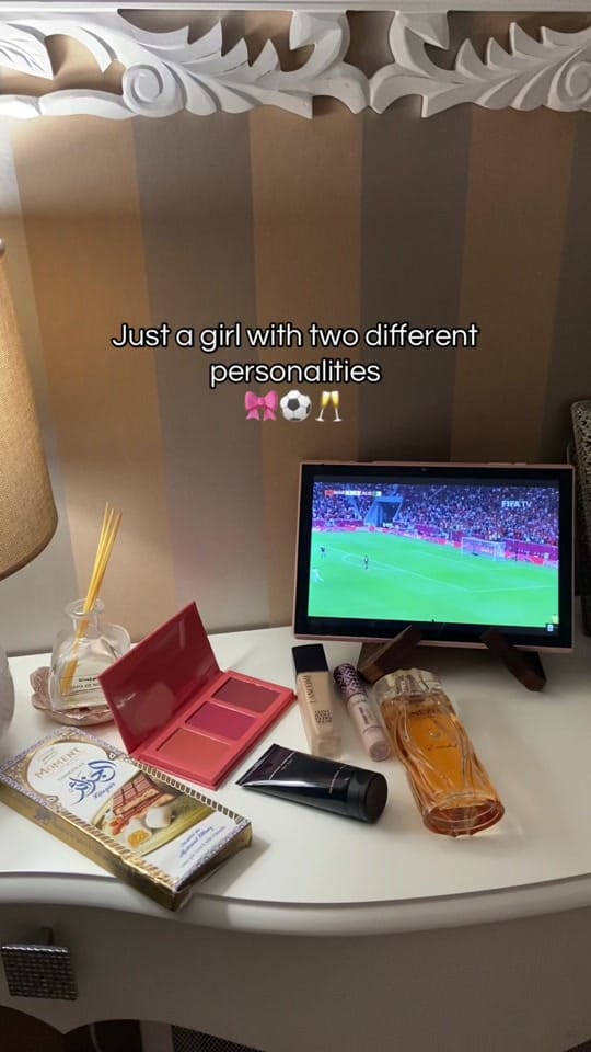 Post 1 by أَسْمَــٰــــهالْ 🦢 on TikTok (video)
