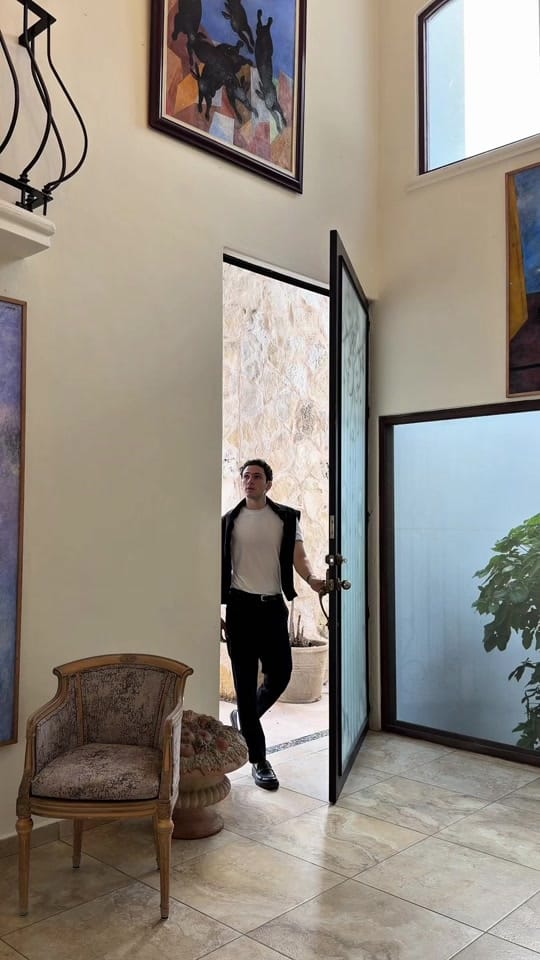 Post 3 by Juan Carlos Morales on TikTok (video)