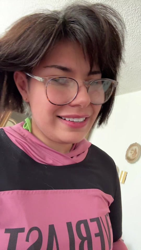 Post 10 by Valeria Hekker on TikTok (video)