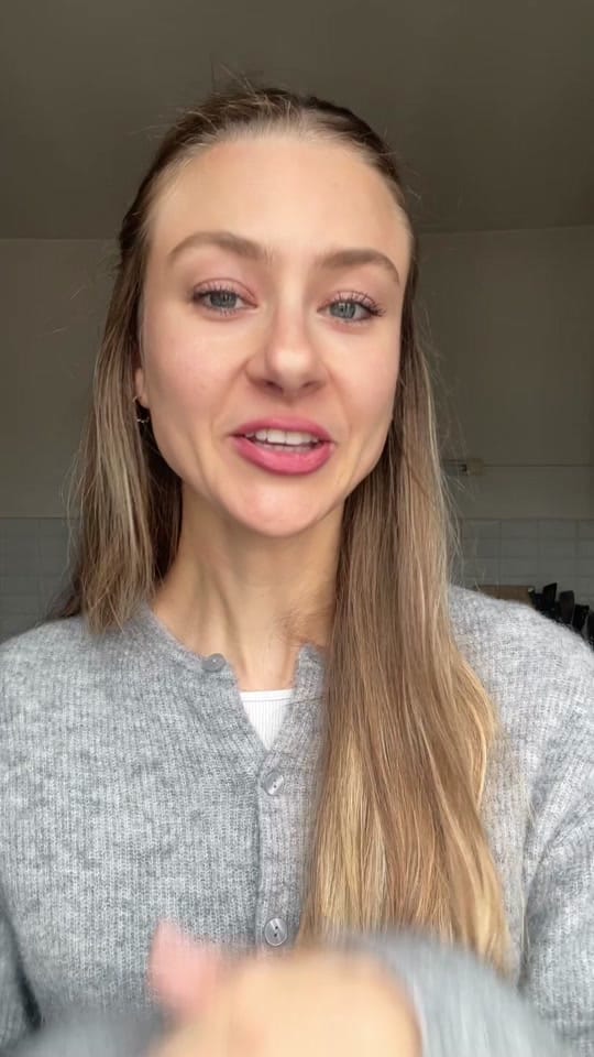 Post 6 by maitressejenna on TikTok (video)