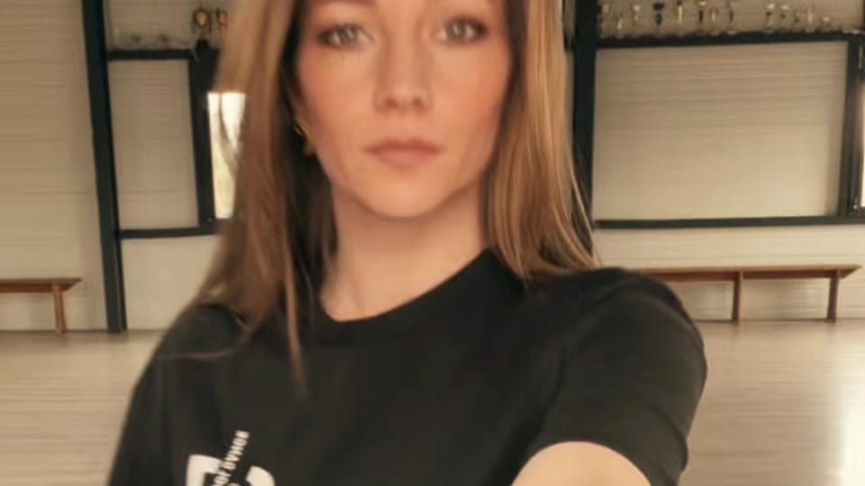 Post 4 by O.N.A 🍉 DANCE on TikTok (video)