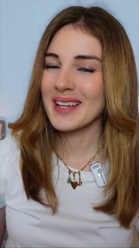 Post 3 by Français avec Nelly on TikTok (video)