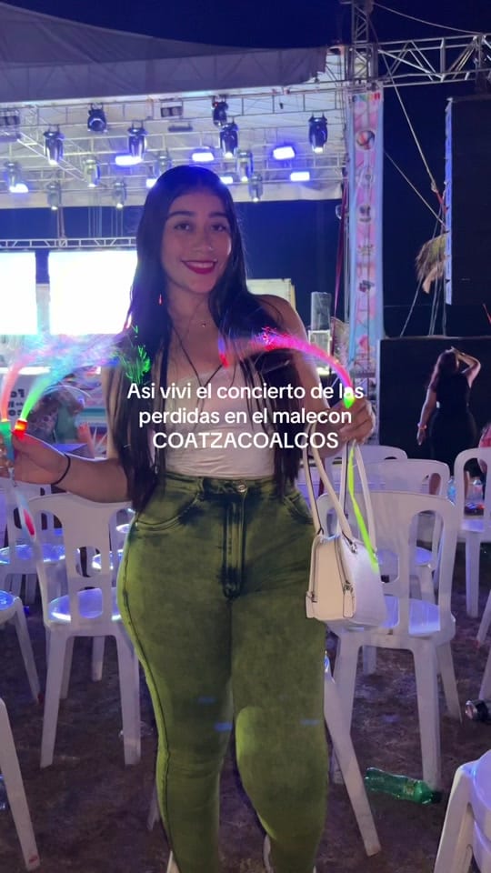 Post 2 by 𝒩𝒶𝓎𝑒𝓁𝓎 𝒵𝒶𝓅𝒶𝓉𝒶 ᥫ᭡ on TikTok (video)