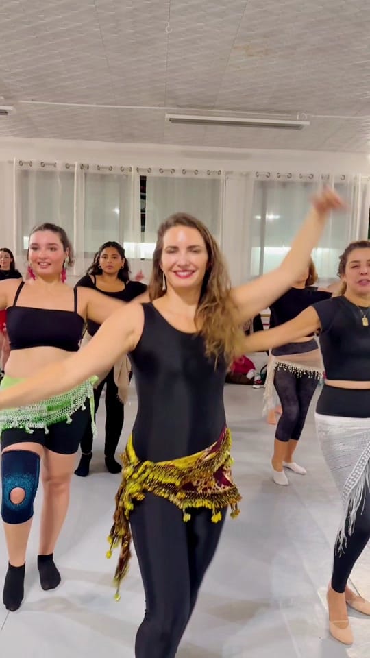 Post 8 by Yaël Zarca Danse orientale on TikTok (video)