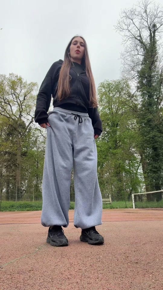 Post 6 by Sidney on TikTok (video)