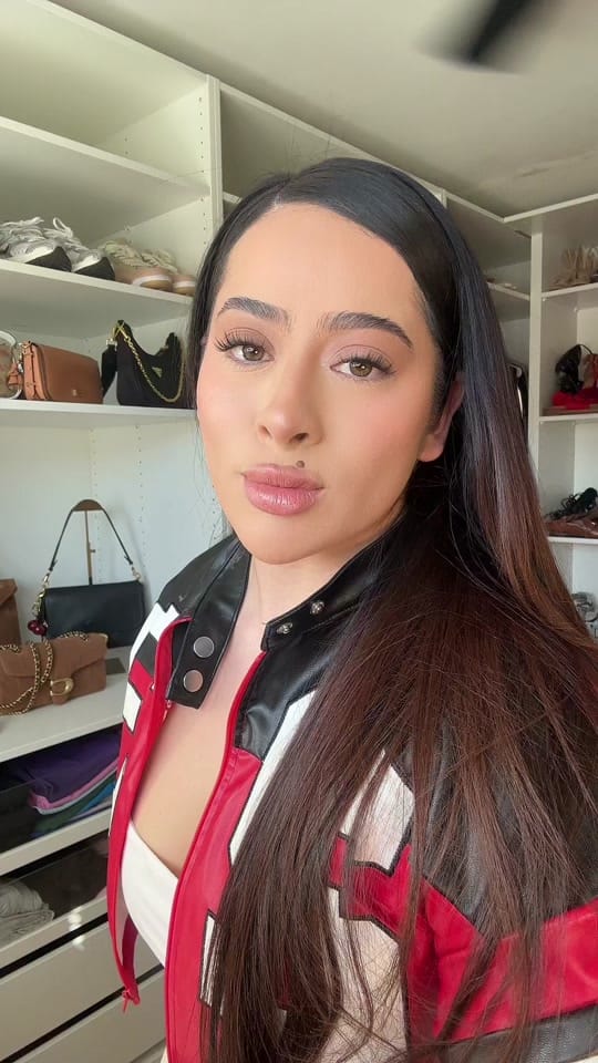Post 2 by ♡Daniela Toledo♡ on TikTok (video)