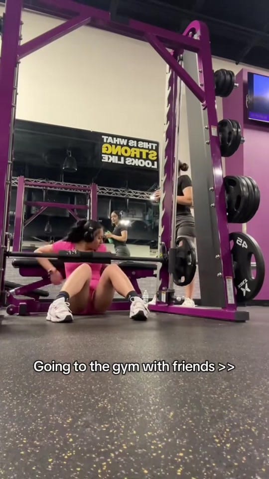 Post 1 by nani on TikTok (video)