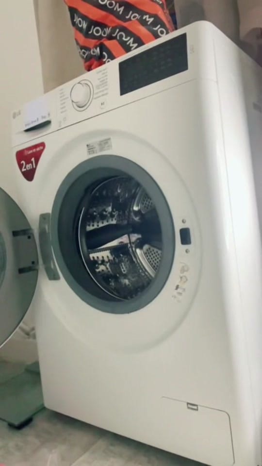 Post 4 by sacha_code on TikTok (video)