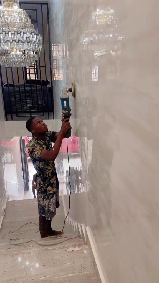 Post 3 by exceptional interior designer on TikTok (video)