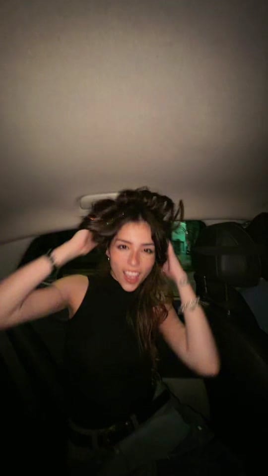 Post 4 by Vivian Fernández on TikTok (video)